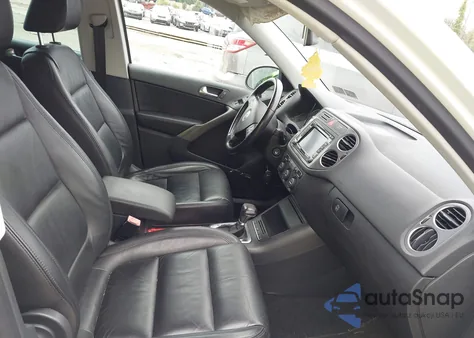 2010 Volkswagen Tiguan Sel из США, поврежденный, VIN WVGAV7AX7AW502508